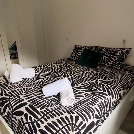 Lovely Rooms En Piso Compartido Sewilla Zewnętrze zdjęcie